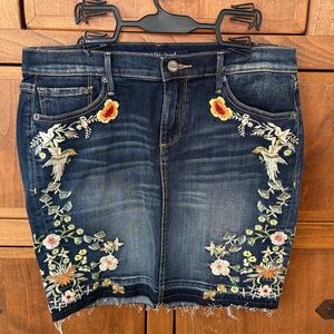DRIFTWOOD KATE Blue Denim Pencil Mini-Skirt with Colorful Embroidery and Raw Hem